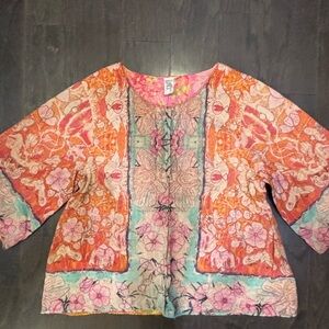 Magnolia Pearl Vibrant Floral jacket. Gently worn, No tags, 3/4 sleeve